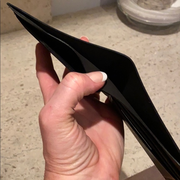 LAST ONE: NWT: J. Crew black leather men’s wallet. - Picture 6 of 6